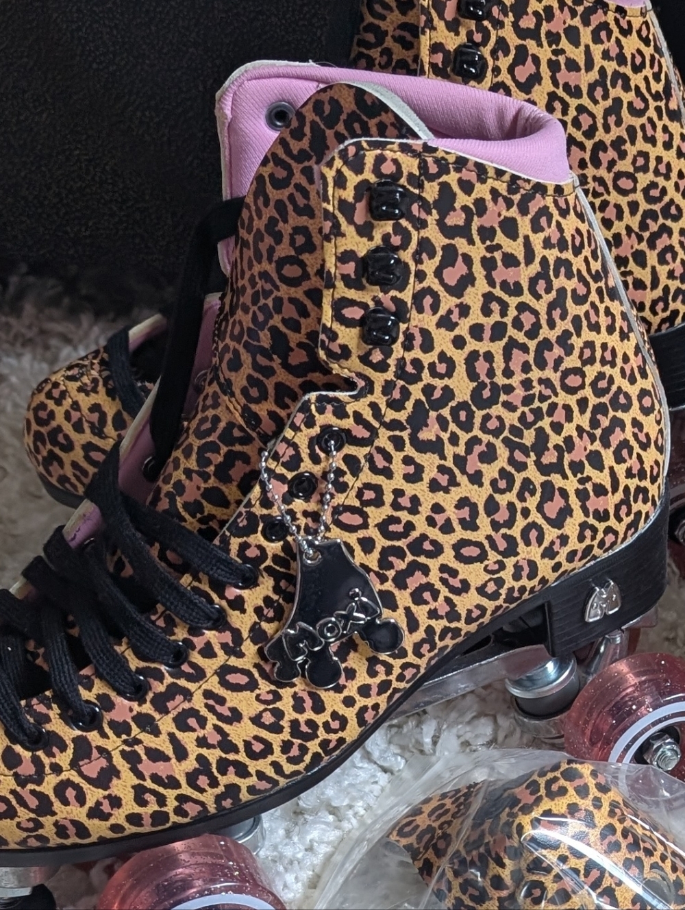 Moxi Skates, Size 9 - Picture 3 of 6